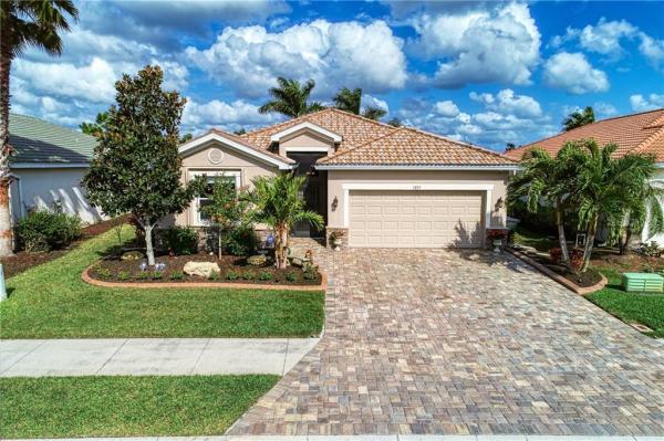 STONEYBROOK AT VENICE