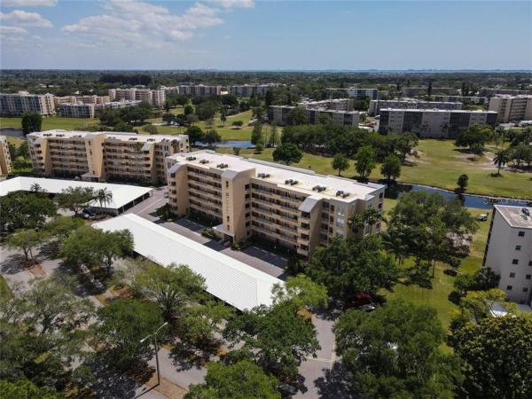 THE WOODS AT PINEBROOK