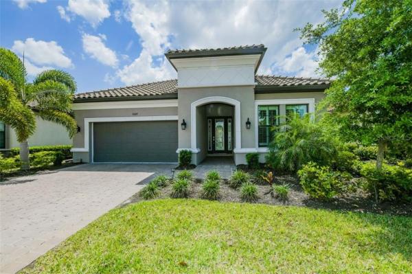 BELLACINA BY CASEY KEY