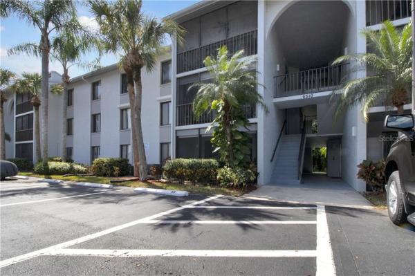 PINE RIDGE AT FT MYERS VILLAGE