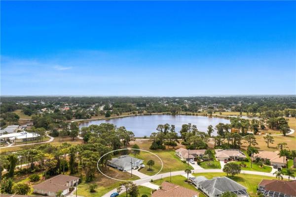 ROTONDA WEST BROADMOOR