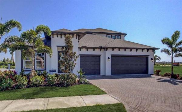 PROMENADE ESTATES ON PALMER RANCH