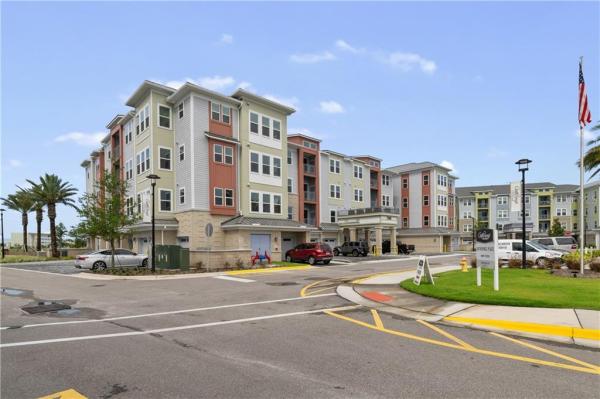 GATHERINGS OF LAKE NONA