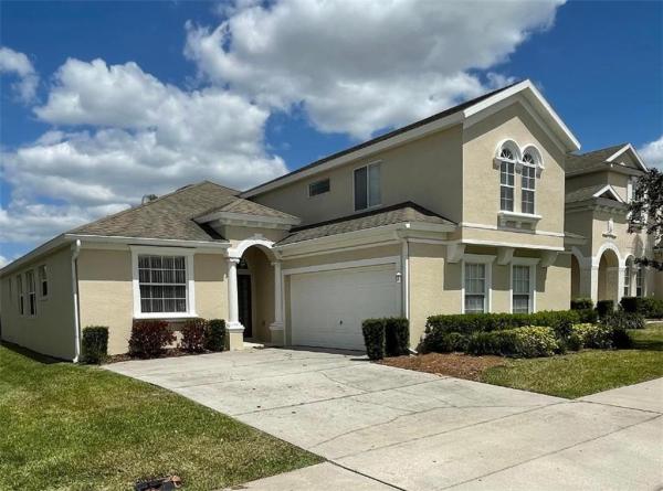 CALABAY PARC AT TOWER LAKE