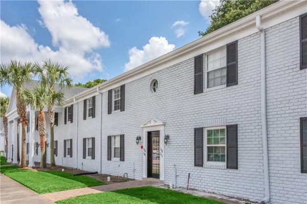 STRATFORD A WINTER PARK CONDO