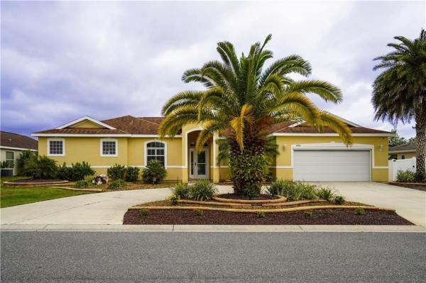 VILLAGES OF PARKWOOD