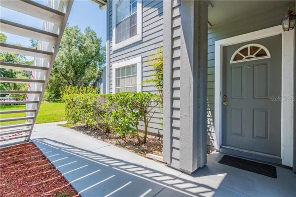 RAINTREE VILLAGE CONDO N