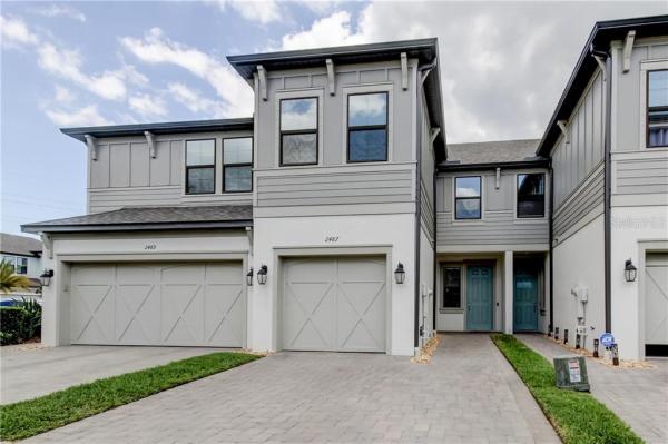 TOWNS AT BELLEAIR GROVE