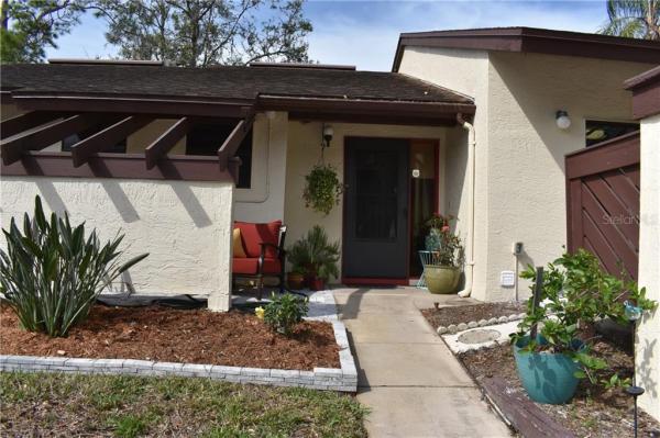 STRATHMORE GATE-EAST