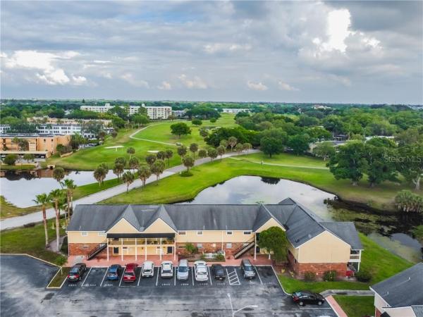 VENETIA COUNTRY CLUB CONDO