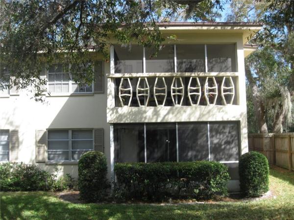 HARBOUR OAKS OF DUNEDIN CONDO