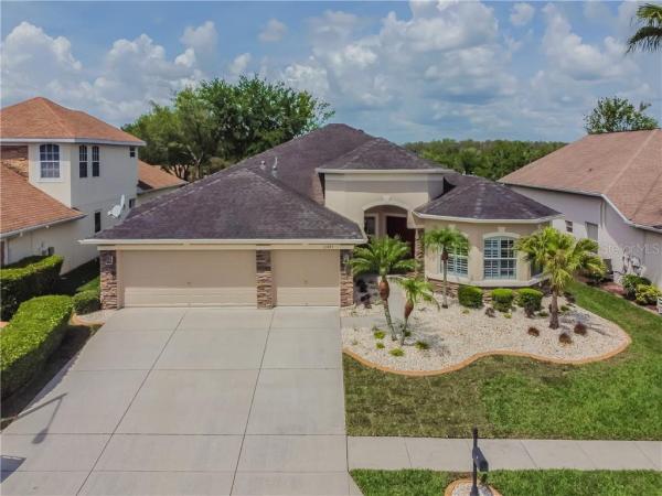 PLANTATION PALMS PH 05