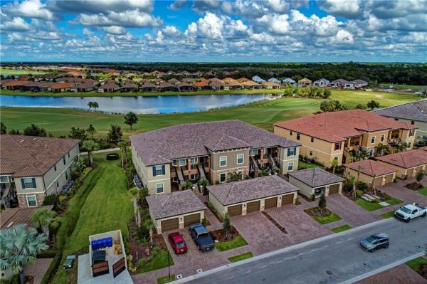 BACCIANO III AT ESPLANADE LAKEWOOD RANCH