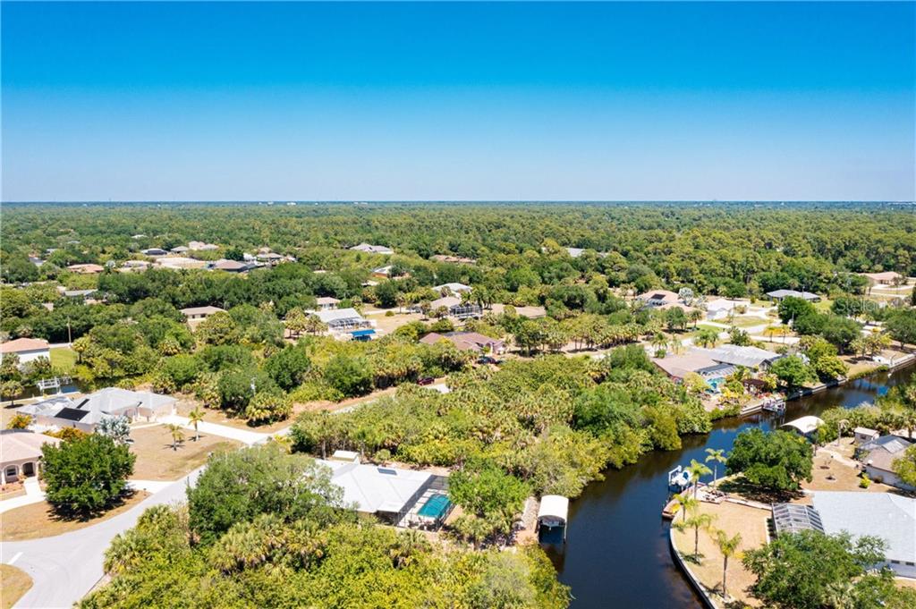 PORT CHARLOTTE SEC 044 - фото