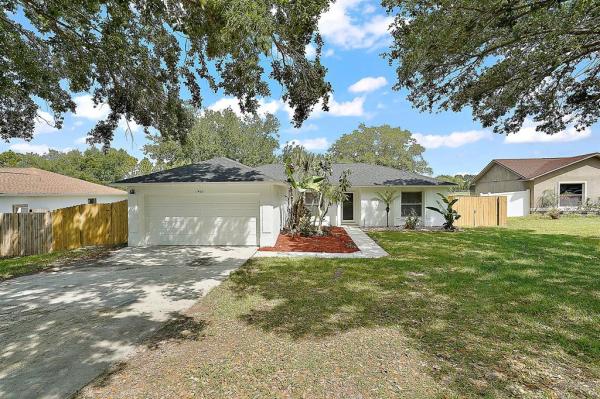 LAKE CRESCENT PINES SUB