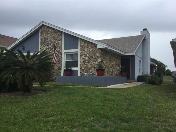 LINKSIDE VILLAGE AT ERROL ESTATES