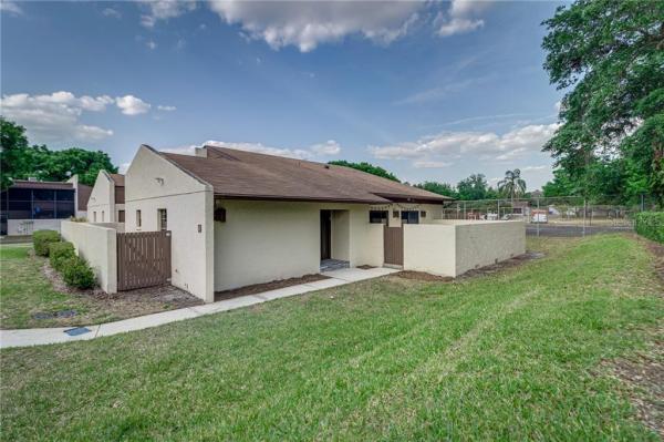 WILLOW POINT ESTATES