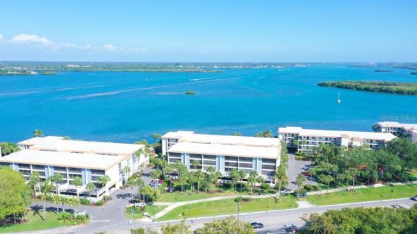 SANDPIPER KEY BLDG 04