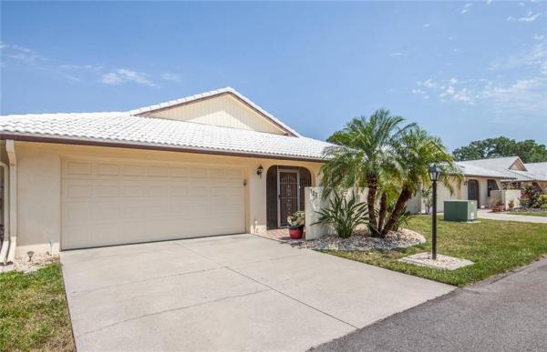 HOURGLASS LAKES PH 2