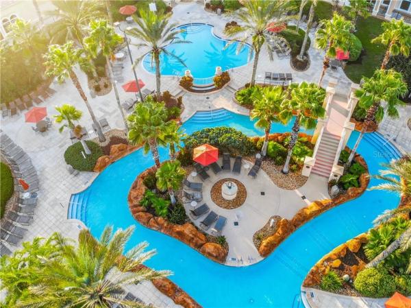 REGAL PALMS AT HIGHLAND RESERVE