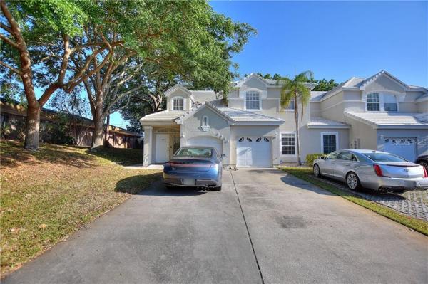 CARRIAGE HOMES AT SOUTHAMPTON