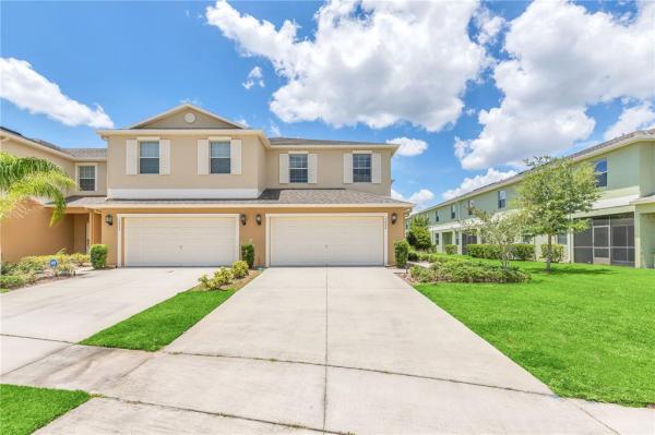 WYNDHAM LAKES ESTATES