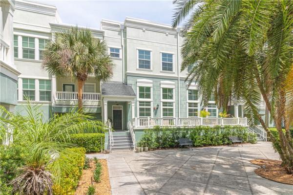 WATER STREET CONDO PH 02