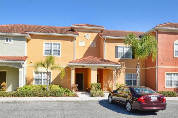 PARADISE PALMS RESORT P1