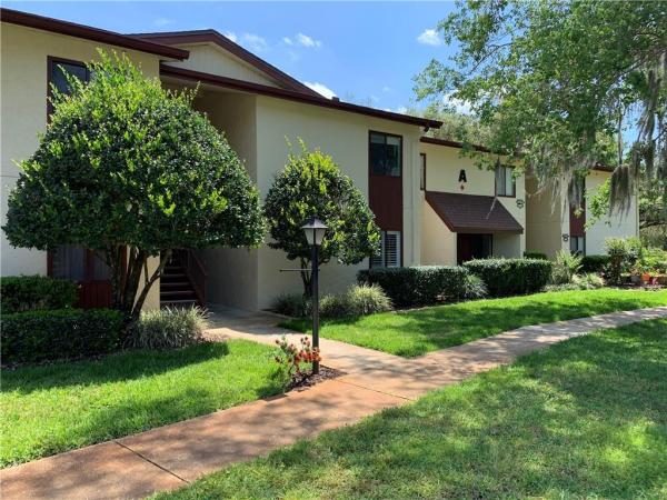 TWIN LAKES VILLAGE EAST CONDO