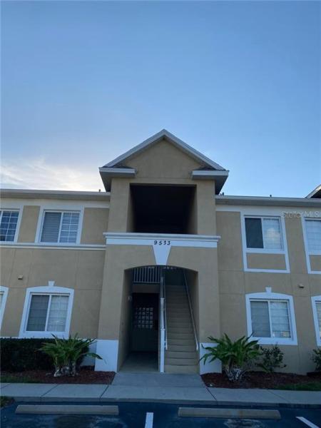 VILLAGES OF BLOOMINGDALE CONDO