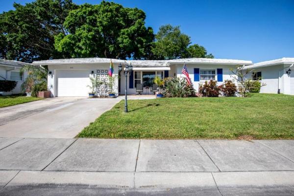 MAINLANDS OF TAMARAC BY THE GULF UNIT 4 CONDO