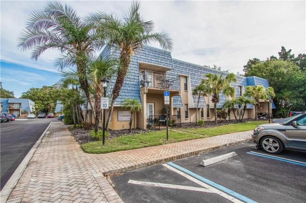 VICTORIA PALMS CONDO