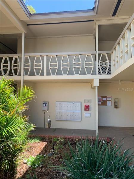 HARBOUR OAKS OF DUNEDIN CONDO