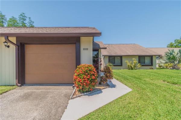VILLAGE ON THE GREEN PATIO HOMES
