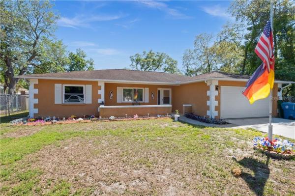 WEEKI WACHEE WOODLANDS