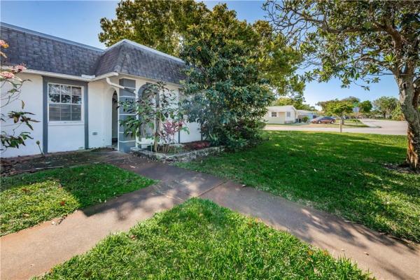 GARDENS BEACON SQUARE