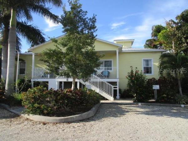 BEACH CLUB AT SIESTA KEY