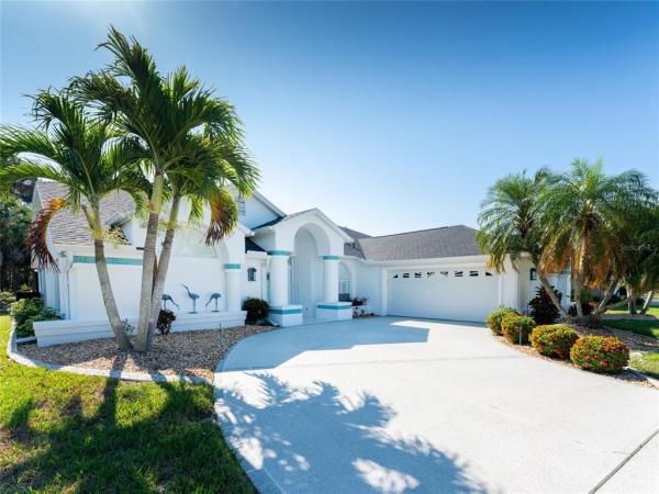 ROTONDA WEST BROADMOOR