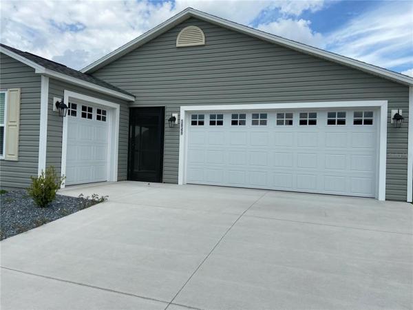 VILLAGES/SOUTHERN OAKS BLAKE V