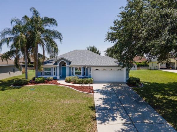 FAIRWAYS AT ROLLING HILLS 1STADDITION