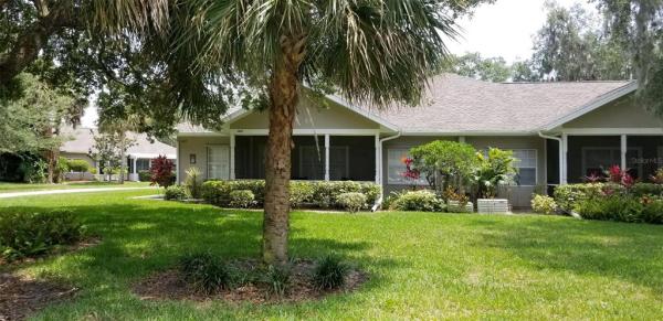 HERITAGE OAK PARK 02