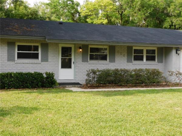 AMENDED OF CRYSTAL LAKE SHORES