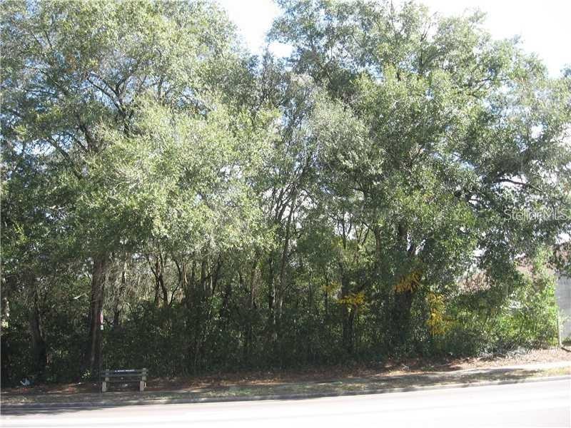 PINE HILLS MANOR - фото