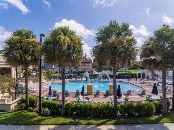 VILLAS AT 07 DWARFS LANE