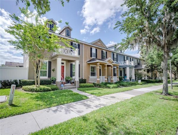 TENNYSON PK/SUMMERPORT