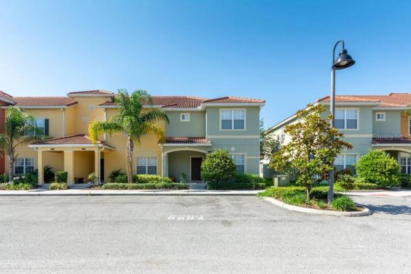 PARADISE PALMS RESORT P1