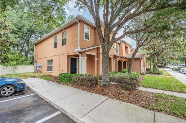 ST CHARLES PLACE PH 6