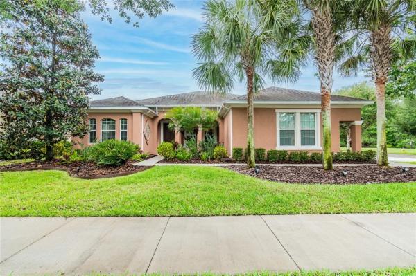 STARLING AT FISHHAWK PH IA