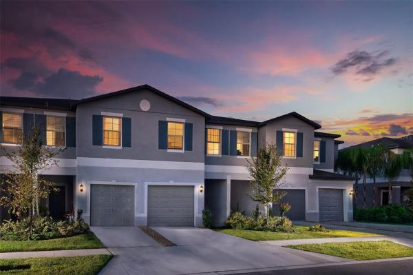 TOWNES AT SUMMERFIELD CREEK