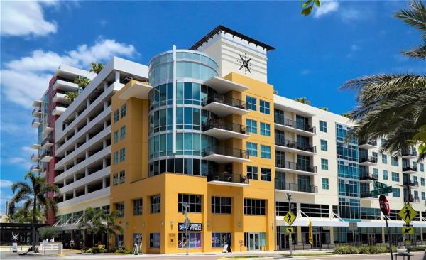 GRAND CENTRAL AT KENNEDY RESIDENCES A CONDOMINIUM